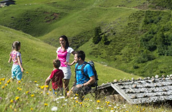 In den Wanderferien neue Wege beschreiten